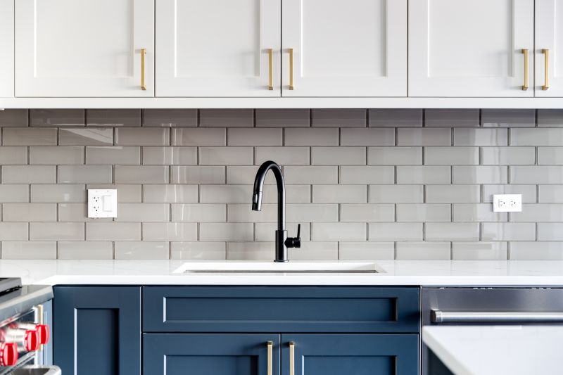 Kitchen Tile Backsplash